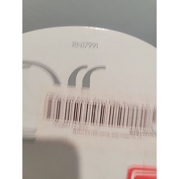 VTG Offray Love Knots Wired Edge Ribbon Green Base Pink Flowers Trim 6.75 Yds - Picture 7 of 9